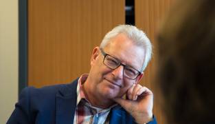Frans Mollee neemt na 25 jaar afscheid van de redactie van VHZ