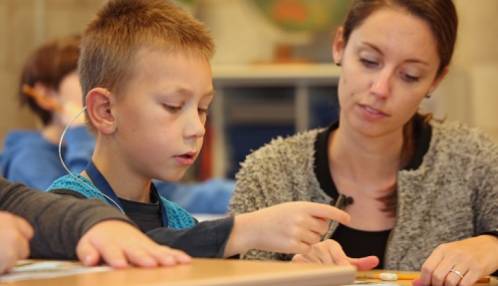 Soloapparatuur bij normaalhorende kinderen