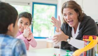 Nederlandse Gebarentaal als tweede taal op school