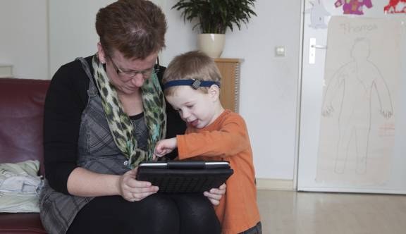 Interactief voorlezen met dove en slechthorende peuters