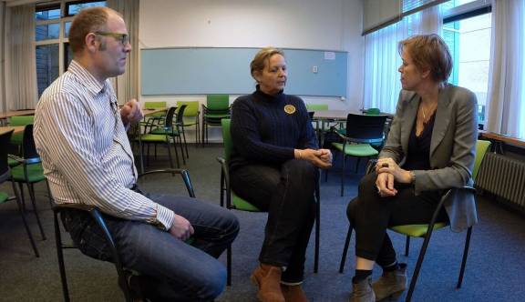 Kritisch reflexief gesprek verbetert kwaliteit van pedagogisch handelen