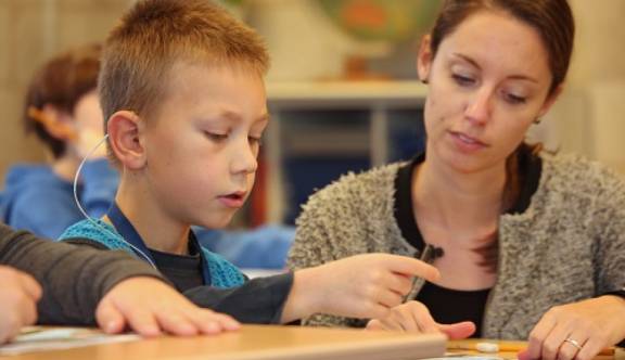 Soloapparatuur bij normaalhorende kinderen